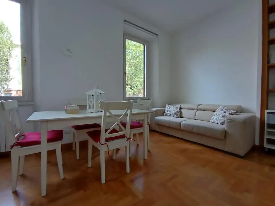 New - Comfortable Apt Porta Latina Roma 0*,  Italia